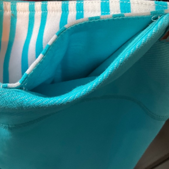 Lululemon Wunder Under Crop size 4 (waist 16”) Spry Blue leggings - Picture 7 of 7